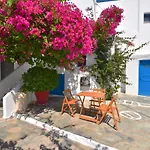 Ayeri פארוס