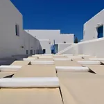 מלון Ayeri 2*