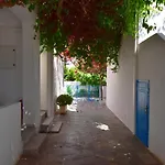 Ayeri Otel