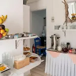 Ayeri Páros