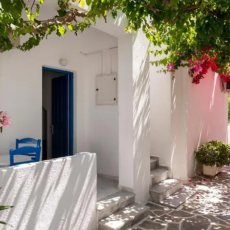 Ayeri Parikia (Paros)