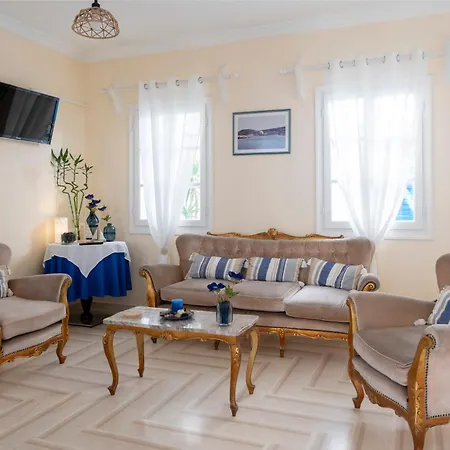 Ayeri 2* Parikia (Paros)