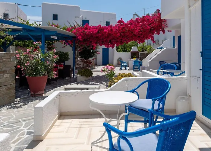 Ayeri Ξενοδοχείο Πάρος